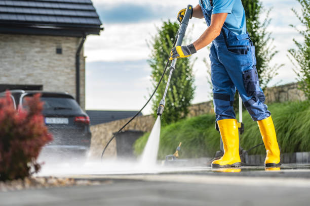 Best Soft Washing  in Kincheloe, MI
